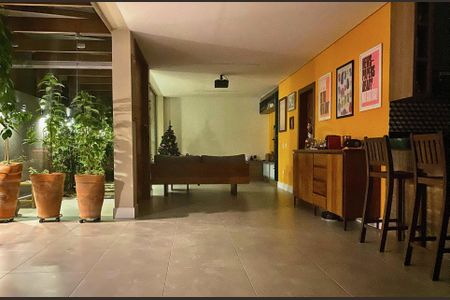 Sala de casa à venda com 4 quartos, 450m² em Lauzane Paulista, São Paulo