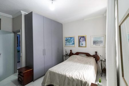 Casa à venda com 360m², 3 quartos e 3 vagasSuíte