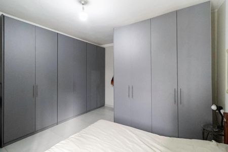 Casa à venda com 360m², 3 quartos e 3 vagasSuíte