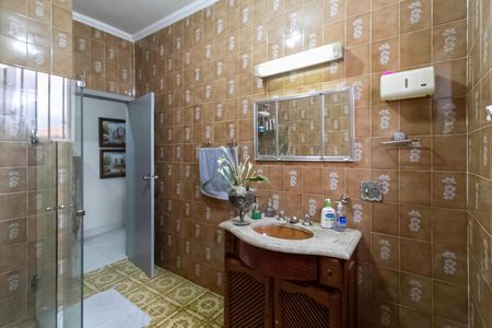 Casa à venda com 360m², 3 quartos e 3 vagasBanheiro social