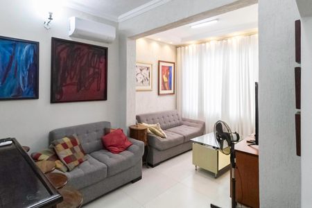 Sala 1 de casa à venda com 3 quartos, 360m² em Santa Rosa, Belo Horizonte