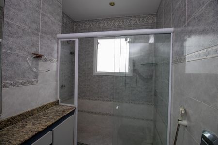 Casa de condomínio para alugar com 336m², 5 quartos e 1 vagaBanheiro do Quarto 2