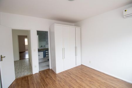 Casa de condomínio para alugar com 336m², 5 quartos e 1 vagaQuarto 2