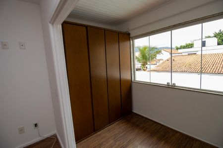 Casa de condomínio para alugar com 336m², 5 quartos e 1 vagaQuarto 4