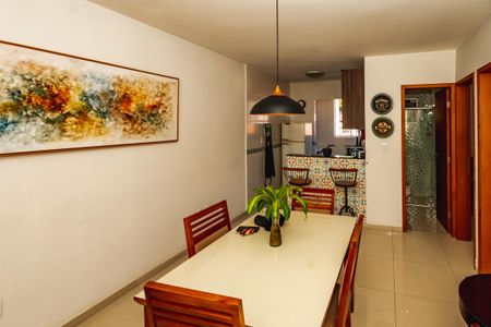 Apartamento à venda com 60m², 2 quartos e 1 vagaSala
