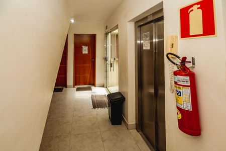 Apartamento à venda com 60m², 2 quartos e 1 vagaÁrea comum