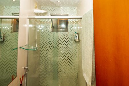 Apartamento à venda com 60m², 2 quartos e 1 vagaBanheiro Social