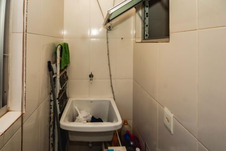 Apartamento à venda com 60m², 2 quartos e 1 vagaÁrea de Serviço