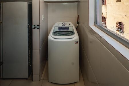 Apartamento à venda com 60m², 2 quartos e 1 vagaÁrea de Serviço