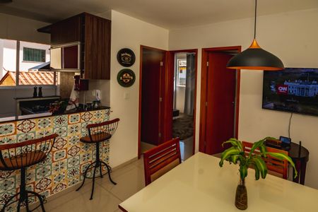 Sala de apartamento à venda com 2 quartos, 60m² em Dona Clara, Belo Horizonte