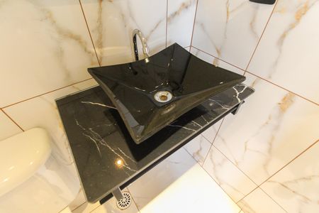 Apartamento para alugar com 37m², 2 quartos e sem vaga Apartamento para alugar com 37m², 2 quartos e sem vagaBanheiro