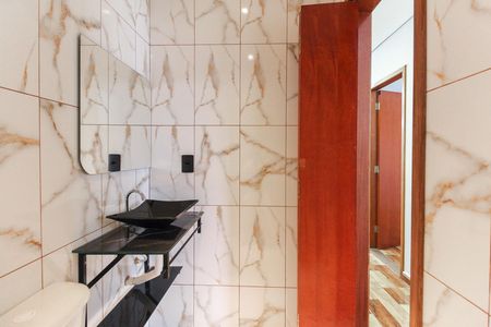 Apartamento para alugar com 37m², 2 quartos e sem vaga Apartamento para alugar com 37m², 2 quartos e sem vagaBanheiro