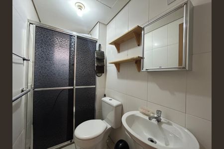 Apartamento para alugar com 51m², 2 quartos e 1 vaga Apartamento para alugar com 51m², 2 quartos e 1 vagaBanheiro