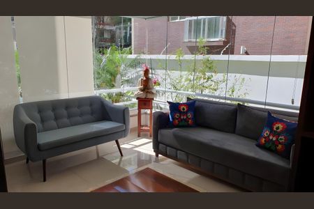 Sala de apartamento à venda com 3 quartos, 126m² em Bela Vista, São Paulo