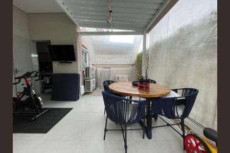 Apartamento à venda com 184m², 3 quartos e 3 vagasVaranda Sala