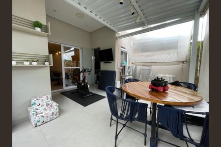 Apartamento à venda com 184m², 3 quartos e 3 vagasVaranda Sala