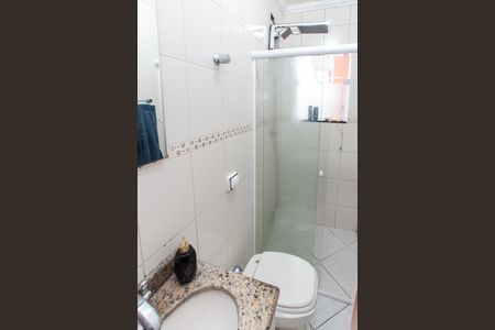 Casa à venda com 107m², 3 quartos e 2 vagas Casa à venda com 107m², 3 quartos e 2 vagasBanheiro da Suíte