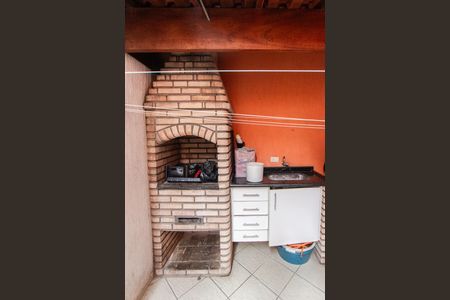 Casa à venda com 107m², 3 quartos e 2 vagas Casa à venda com 107m², 3 quartos e 2 vagasÁrea de Serviço