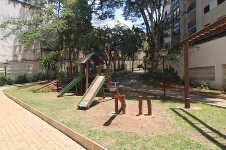 Apartamento à venda com 180m², 2 quartos e 1 vagaPlayground