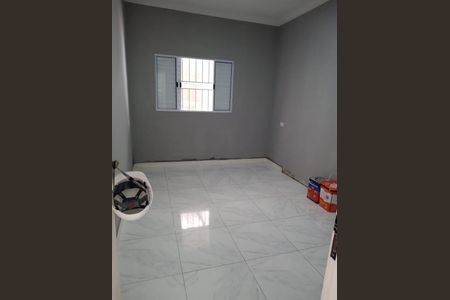Quarto de casa para alugar com 1 quarto, 60m² em Jardim Bananal , Guarulhos