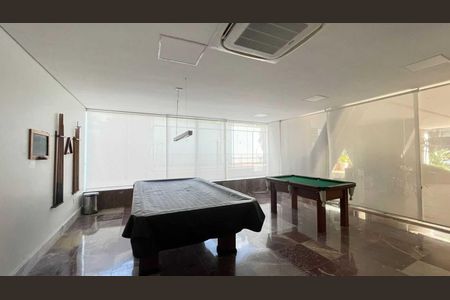 Apartamento à venda com 3 quartos, 115m² em Savassi, Belo Horizonte