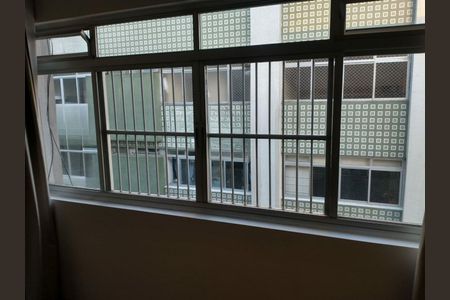 Apartamento à venda com 98m², 2 quartos e 1 vaga