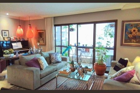 Apartamento à venda com 3 quartos, 160m² em Pinheiros, São Paulo