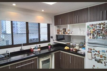 Apartamento à venda com 3 quartos, 160m² em Pinheiros, São Paulo