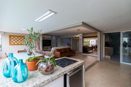 Apartamento à venda com 178m², 3 quartos e 4 vagas Apartamento à venda com 178m², 3 quartos e 4 vagasVaranda da Sala