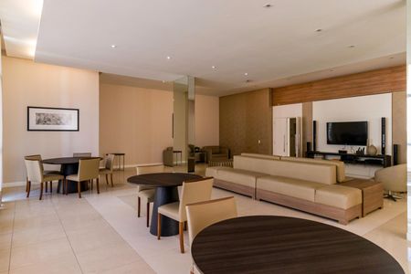 Apartamento à venda com 178m², 3 quartos e 4 vagas Apartamento à venda com 178m², 3 quartos e 4 vagasÁrea comum