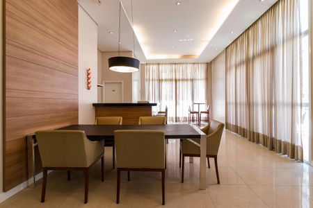 Apartamento à venda com 178m², 3 quartos e 4 vagas Apartamento à venda com 178m², 3 quartos e 4 vagasÁrea comum