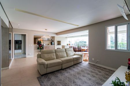 Sala de apartamento à venda com 3 quartos, 178m² em Vila Suzana, São Paulo