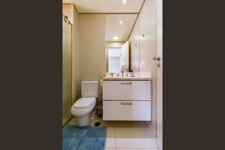 Apartamento à venda com 178m², 3 quartos e 4 vagas Apartamento à venda com 178m², 3 quartos e 4 vagasBanheiro Social