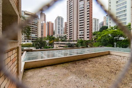 Apartamento à venda com 178m², 3 quartos e 4 vagas Apartamento à venda com 178m², 3 quartos e 4 vagasVista do Quarto