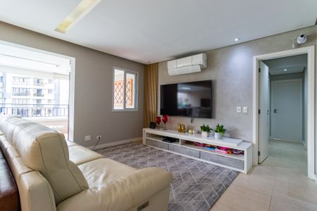 Sala de apartamento à venda com 3 quartos, 178m² em Vila Suzana, São Paulo