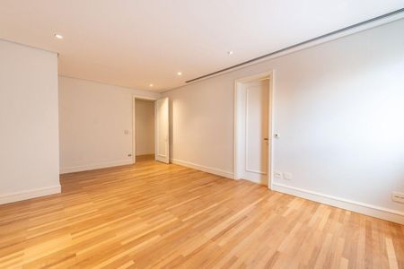 Apartamento à venda com 4 quartos, 502m² em Cerqueira César, São Paulo