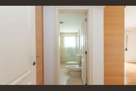 Apartamento à venda com 365m², 4 quartos e 6 vagas