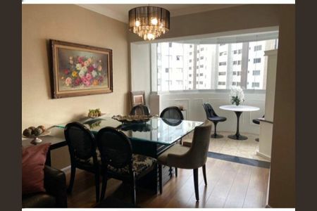 Apartamento à venda com 3 quartos, 117m² em Moema, São Paulo