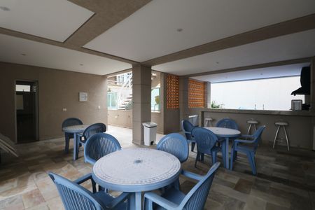 Apartamento para alugar com 160m², 4 quartos e 2 vagas Apartamento para alugar com 160m², 4 quartos e 2 vagasÁrea comum - Churrasqueira