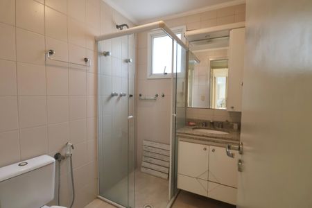 Apartamento para alugar com 160m², 4 quartos e 2 vagas Apartamento para alugar com 160m², 4 quartos e 2 vagasBanheiro Suíte