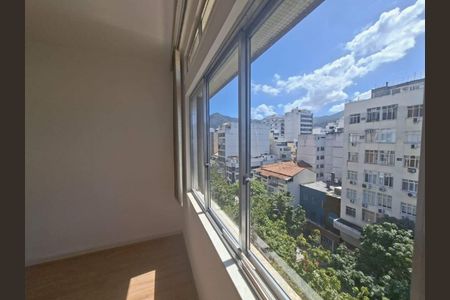 Apartamento à venda com 95m², 3 quartos e 1 vaga