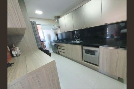 Apartamento à venda com 4 quartos, 390m² em Vila Cordeiro, São Paulo