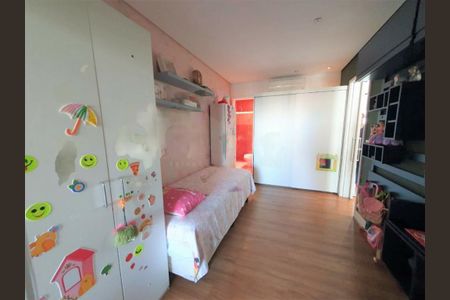 Apartamento à venda com 4 quartos, 390m² em Vila Cordeiro, São Paulo