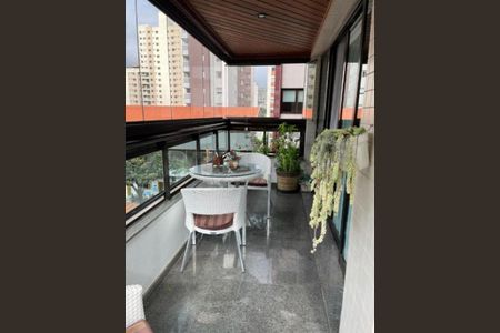 Apartamento à venda com 3 quartos, 227m² em Pompeia, São Paulo