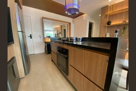 Apartamento à venda com 2 quartos, 65m² em Campo Belo, São Paulo