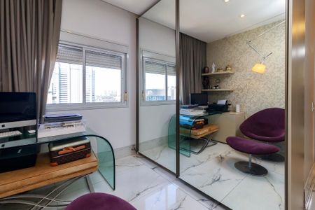 Apartamento à venda com 145m², 2 quartos e 3 vagas Apartamento à venda com 145m², 2 quartos e 3 vagasSuíte Principal
