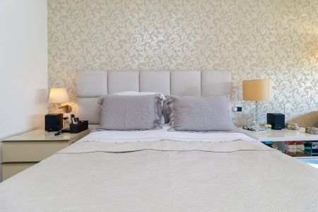 Apartamento à venda com 145m², 2 quartos e 3 vagas Apartamento à venda com 145m², 2 quartos e 3 vagasSuíte Principal