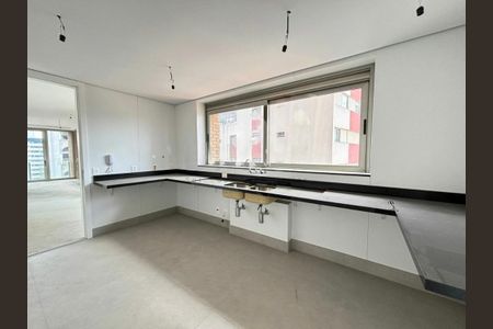 Apartamento à venda com 4 quartos, 335m² em Itaim Bibi, São Paulo