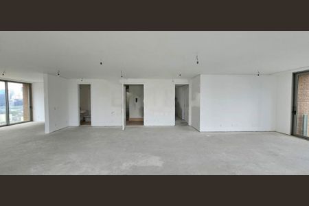 Apartamento à venda com 4 quartos, 335m² em Itaim Bibi, São Paulo