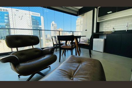 Apartamento à venda com 1 quarto, 52m² em Vila Nova Conceição, São Paulo